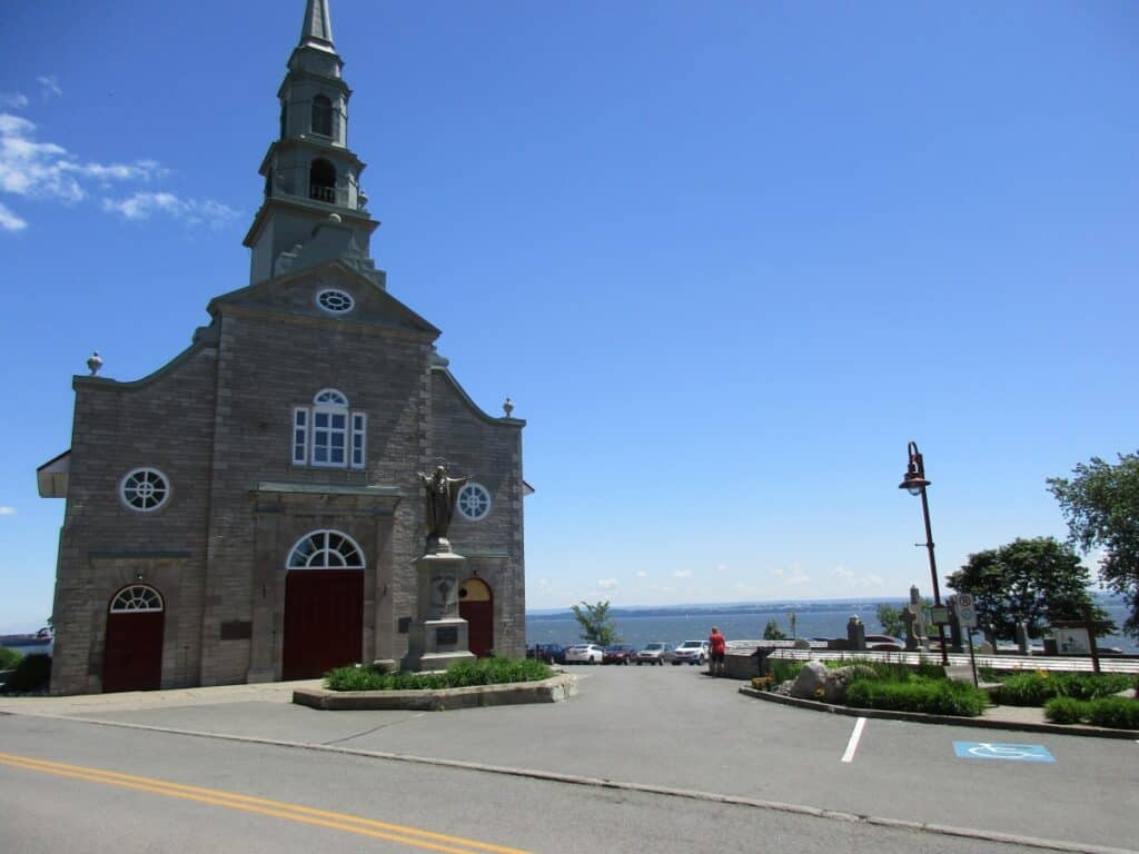 Quebec Travel Advenutres