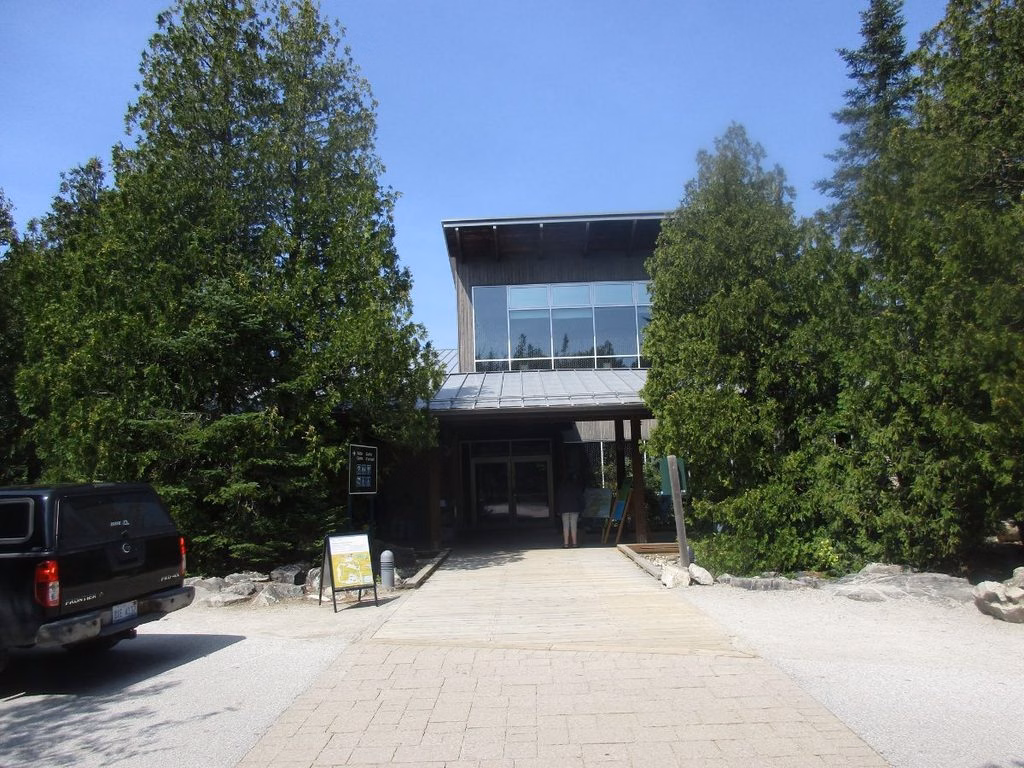 Bruce Peninsula National Park Visitor Centre, Ontario